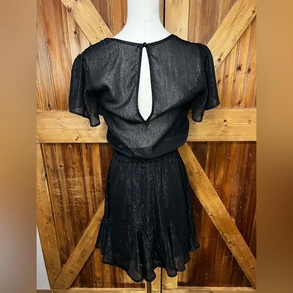 Francesca’s Collections Mi Ami Tate Metallic Godet Dress Size XS - Picture 5 of 7